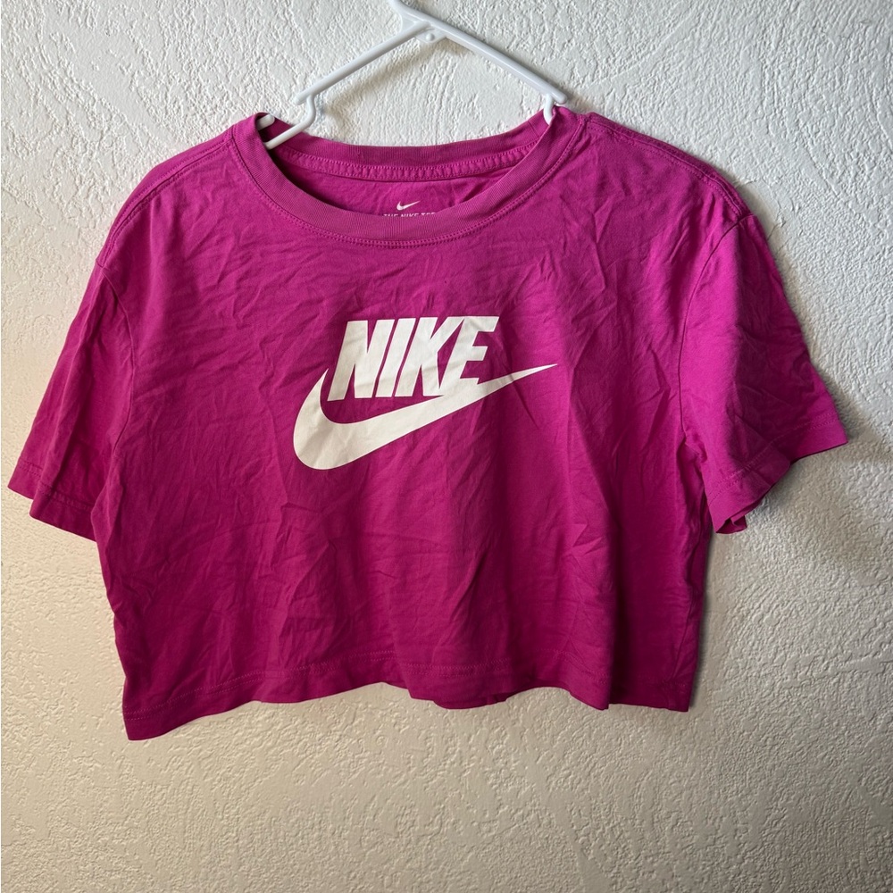 Nike Women's Pink Crop Top - Size Small - Picture 1 of 3